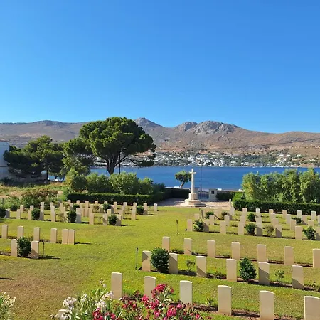 Alinthea 2, Leros * 알린다